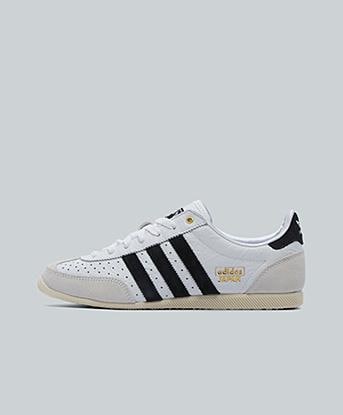 adidas Originals Womens Japan Trainer in Footwear White / Core Black / Gold Metallic
