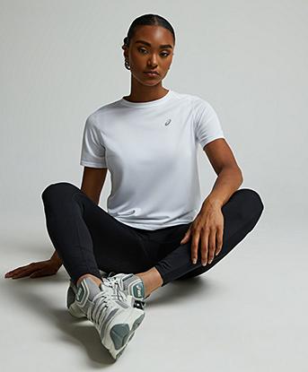 Asics Womens Core Short Sleeved T-Shirt in White