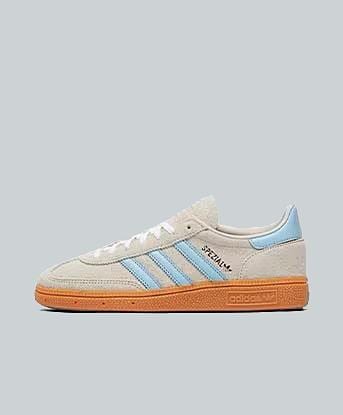 adidas Originals Womens Handball Spezial Trainer in Alumina / Clear Sky / Gum