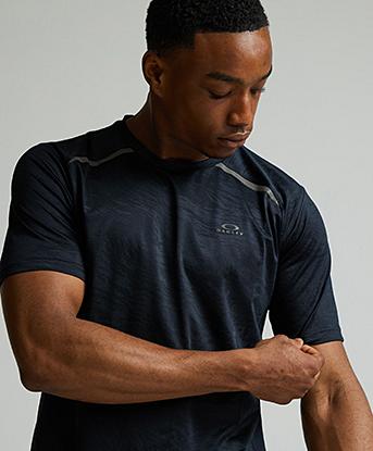 Oakley Camo Jacquard T-Shirt in Blackout