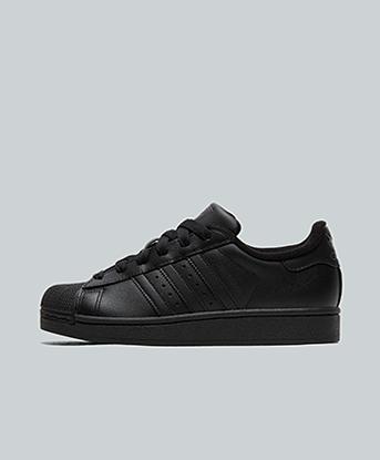 adidas Originals Junior Superstar II Trainer in Black / Black / Black