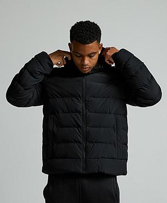 Metissier Loden 2.0 Short Puffer Jacket in Jet Black