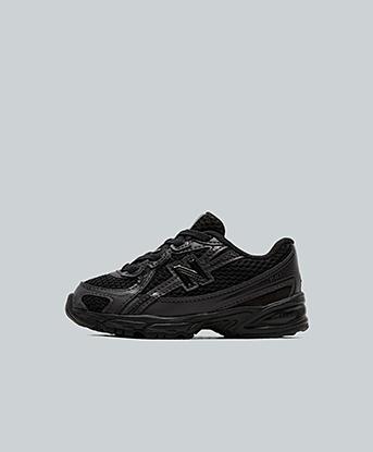 New Balance Nursery 740 Trainer in Black Cement