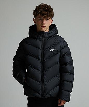 Nike Junior Puffer Jacket in Black / White