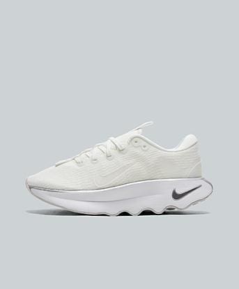 Summit White / Summit White