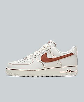 Sail / Brown