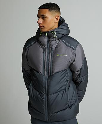Monterrain Orbit Puffer Jacket in Iron Gate / Night Owl / Volt