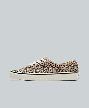 Vans Womens Authentic Trainer in Leopard