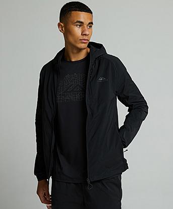 Trailberg Vantage Hooded Jacket in Black