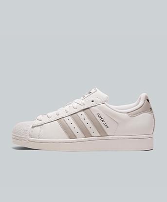 adidas Originals Superstar II Trainer in White / Grey Two / Black