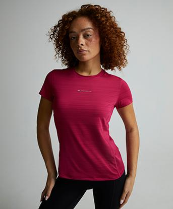 Monterrain Womens Lyder 2.0 Sports T-Shirt in Sangria