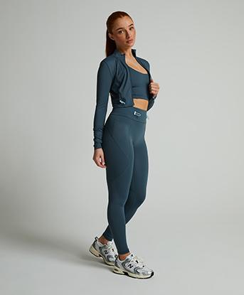 Monterrain Womens Prosper Full Zip Track Jacket in Dark Slate / Spun Sugar