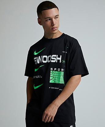 Nike Swoosh Sport M90 HBR T-Shirt in Black