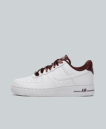 Burgundy Crush / White
