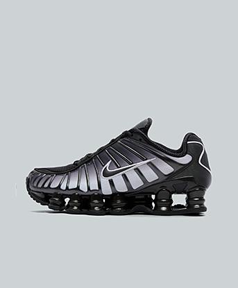 Off Noir / White / Black