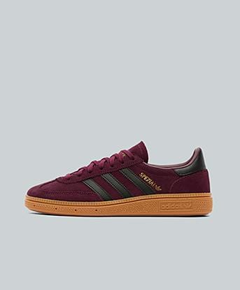 adidas Originals Junior Handball Spezial Trainer in Maroon / Core Black / Gum 2