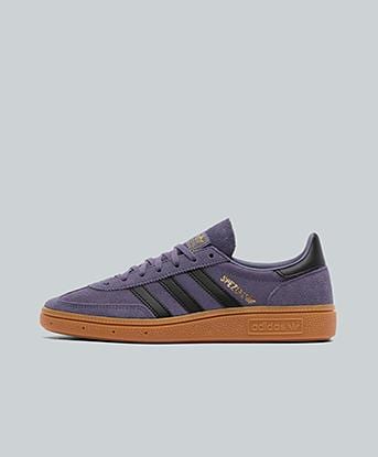 adidas Originals Junior Handball Spezial Trainer in Preloved Violet / Core Black / Gum 2