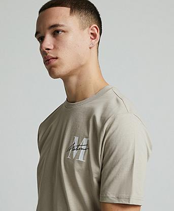 Metissier Vanoise T-Shirt in Whispered Taupe / White / Urban Charcoal