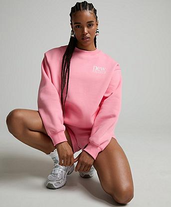 New Balance Womens Reimagined Fleece Crewneck Sweat in Double Bubble