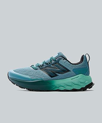 New Balance Fresh Foam X Garoe V2 Trainer in Deep End Green / Black
