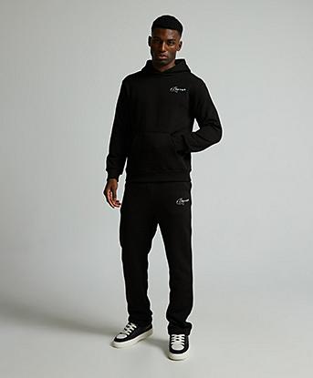 Closure London Signature Studios Suit in Black
