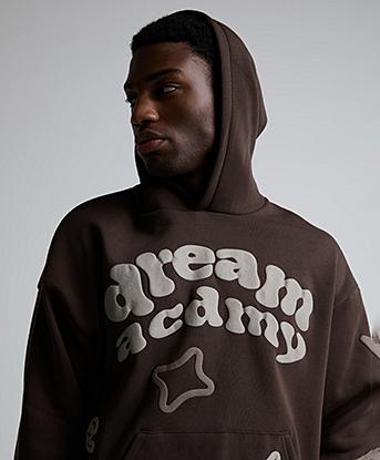 Lorenzo Dream Academy Overhead Hoodie in Woodland Brown