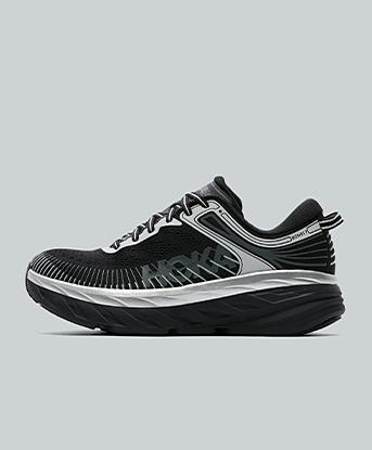 Hoka Bondi 7 Trainer in Black / Stardust