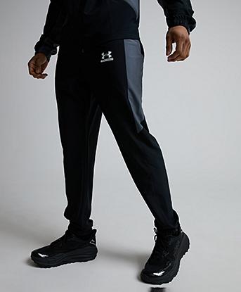 Under Armour UA Tech Sport Pant  in Black / Castlerock / White