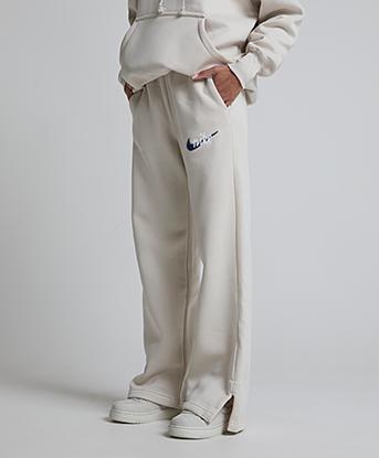 Nike Womens Phoenix Fleece High-Rise Logo Wide-Leg Jogger in Light Orewood Brown / Mystic Navy