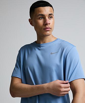 Nike Dri-FIT Miler T-Shirt in Work Blue / Reflective Silver