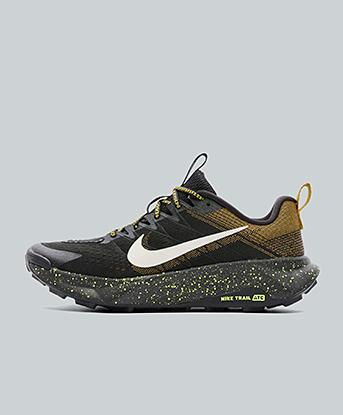 Black / White / Ice Volt