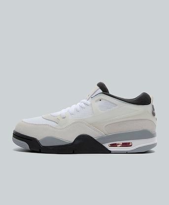 Jordan Air Jordan 4 RM Trainer in White / Black / Infrared / Smoke Grey