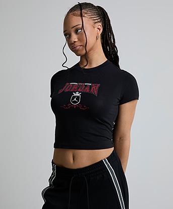 Jordan Womens Crop Graphic T-Shirt in Black / Sail