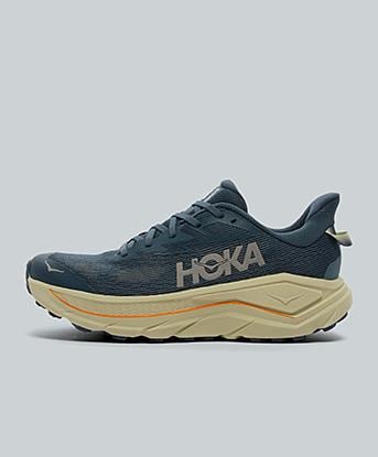 Hoka Challenger 8 Trainer in Faded Navy / Sail