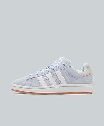 Crystal Sky / Footwear White / Gum 2