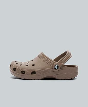 Crocs Womens Classic Clog in Taupe
