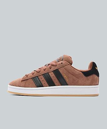 adidas Originals Campus 00s Trainer in Preloved Brown / Black / White / Gum