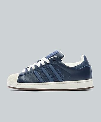 adidas Originals Superstar II Trainer in Night Indigo / Navy Ink / Sail / Gum