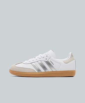 Footwear White / Silver Metallic