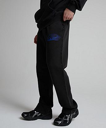Oakley Liquid Ellipse Open Hem Jogger in Washed Black / Blue
