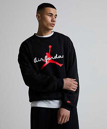 Jordan Brooklyn Air Jordan 6 Sweatshirt in Black / Infrared 23