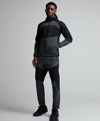 Black / Urban Charcoal / Blaze Red