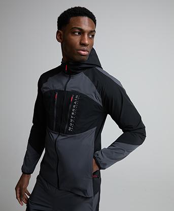 Black / Urban Charcoal / Blaze Red