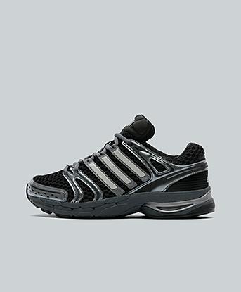 Core Black / Grey Six / Grey Two
