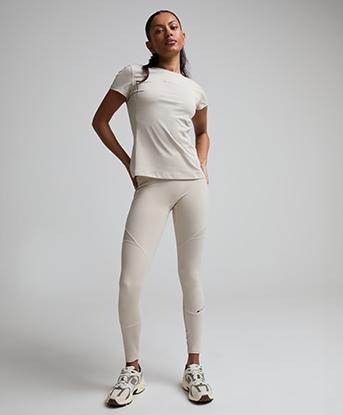 Monterrain Womens Lyder 2.0 Sports T-Shirt in Moonlit Alloy
