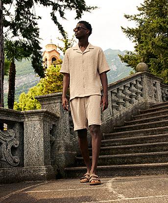 Celebre Seersucker Short in Raw Linen