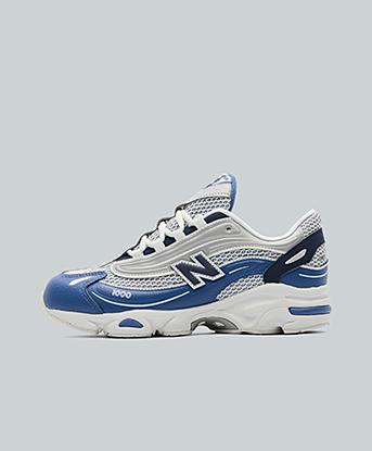 Magic Blue / White