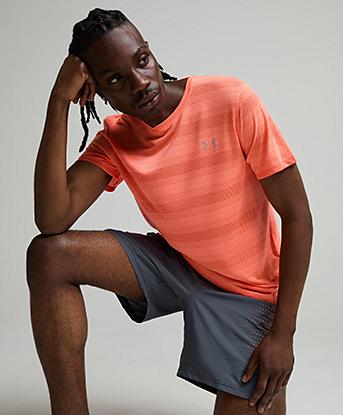 Under Armour Velociti T-Shirt in  Electric Tangerine / Reflective