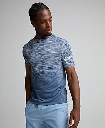 Trailberg Arc Seamless T-Shirt in Breeze / Storm Blue / Skylar / White.