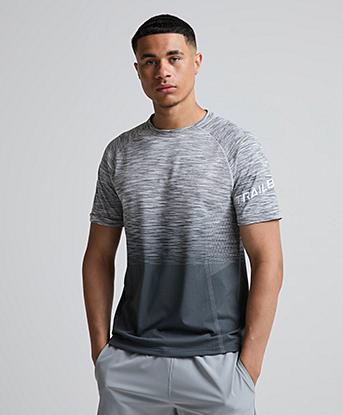 Trailberg Arc Seamless T-Shirt in Graphite Grey / Lunar Grey / White